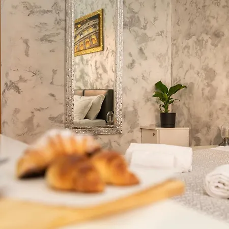 Dulcis In Colosseo Apartment *